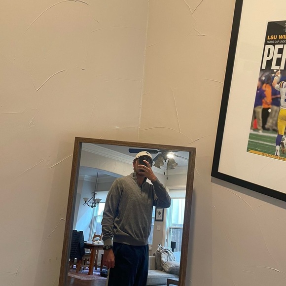 Faherty Men’s Large Quarter Zip - Picture 3 of 3